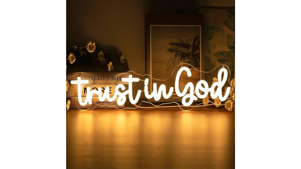 god trust wall decor
